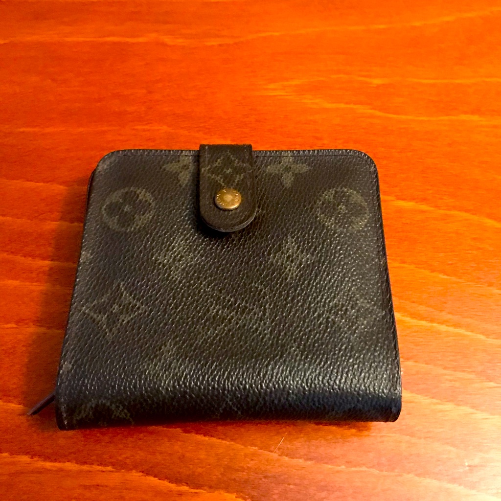 Louis Vuitton Monogram Coin & Cardholder Wallet
